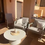 2 Bedrooms Sea View In La Duquesa شقة مانيلفا