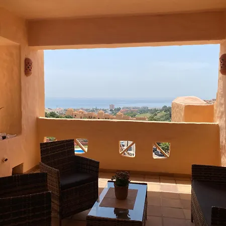2 Bedrooms Sea View In La Duquesa * Manilva