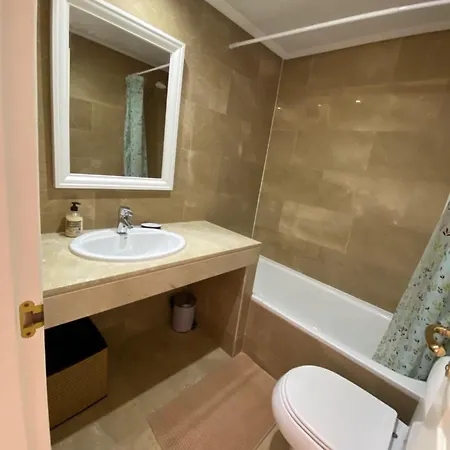 2 Bedrooms Sea View In La Duquesa Manilva