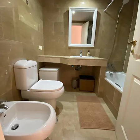 Apartment 2 Bedrooms Sea View In La Duquesa