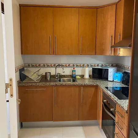 Apartment 2 Bedrooms Sea View In La Duquesa Manilva
